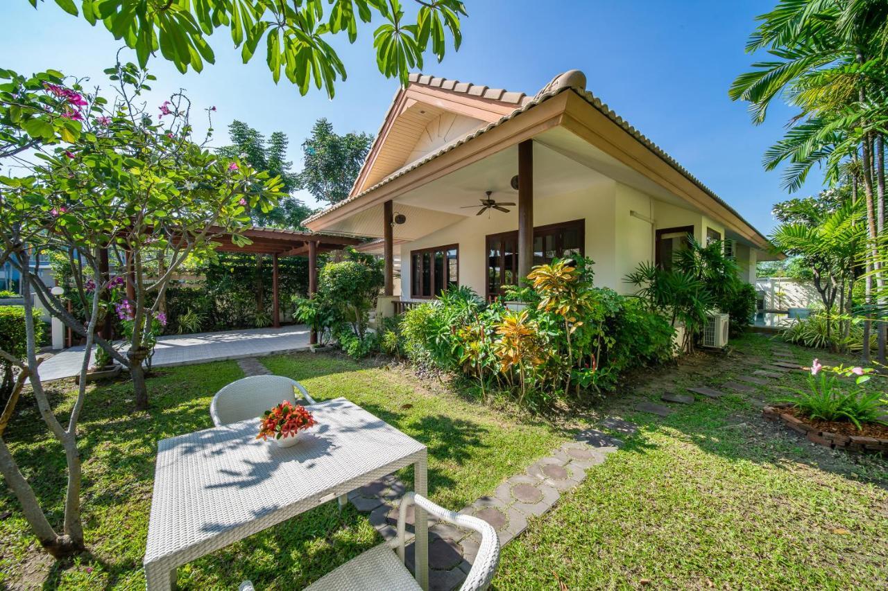 Blu Marine Hua Hin Resort And Villas Bagian luar foto